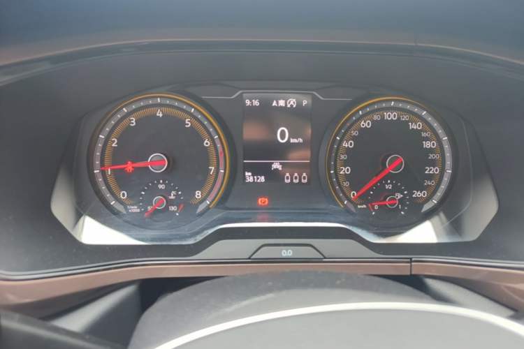 Used Volkswagen Tharu 2021 330TSI All-Wheel Drive Luxury PLUS Version Instrument Cluster