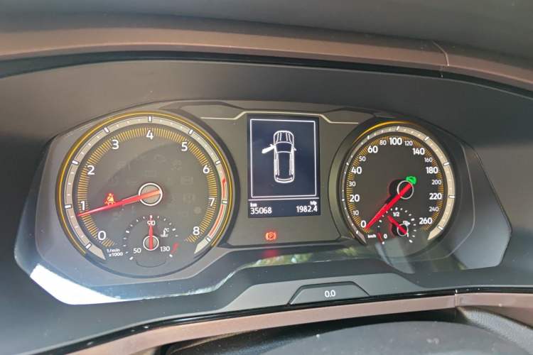 Used Volkswagen Tharu 2021 280TSI Two-Wheel-Drive Luxury Plus Edition Instrument Cluster