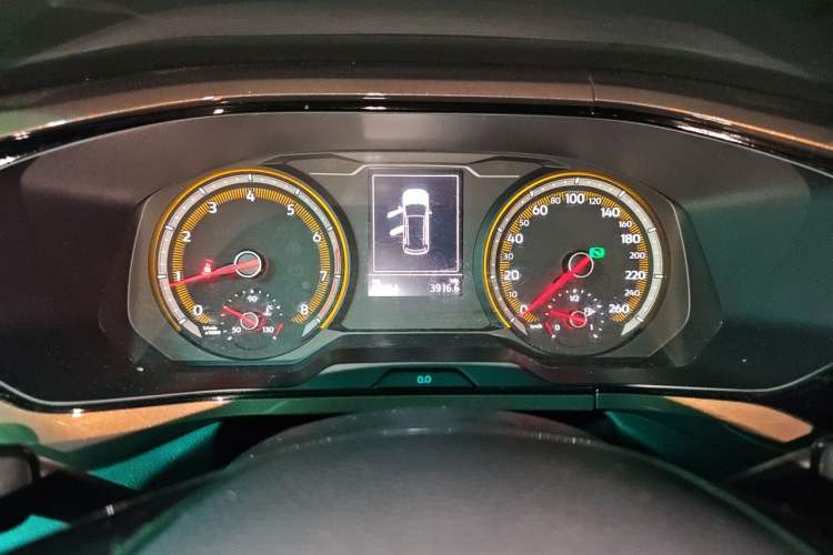 Used Volkswagen Tharu 2021 280TSI Two-Wheel-Drive Luxury Edition Instrument Cluster