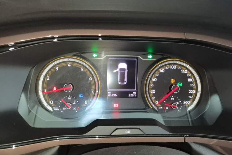 Used Volkswagen Tharu 2021 330TSI All-Wheel Drive Luxury PLUS Version Instrument Cluster