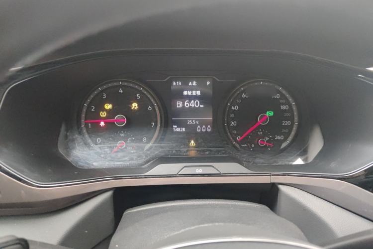 Used Volkswagen Tharu 2021 280TSI Two-Wheel-Drive Luxury Plus Edition Instrument Cluster