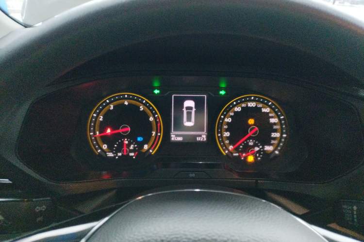 Used Volkswagen Tharu 2021 280TSI Two-Wheel Drive Trend Edition Instrument Cluster