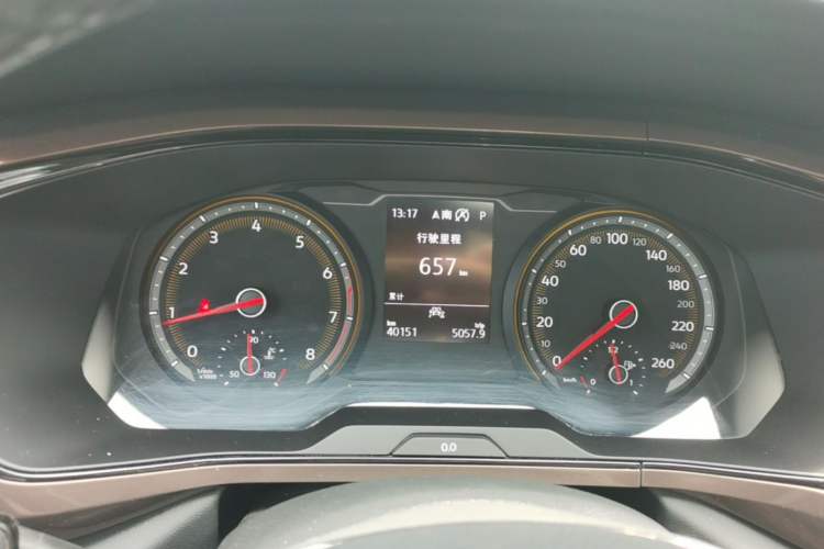 Used Volkswagen Tharu 2021 280TSI Two-Wheel-Drive Luxury Plus Edition Instrument Cluster