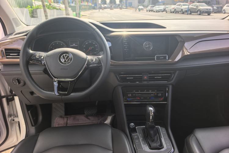 Used Volkswagen Tharu 2021 280TSI Two-Wheel Drive Comfort Edition Interior 1