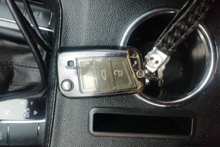 Used Volkswagen Tharu 2021 280TSI Two-Wheel Drive Comfort Edition Interior 1