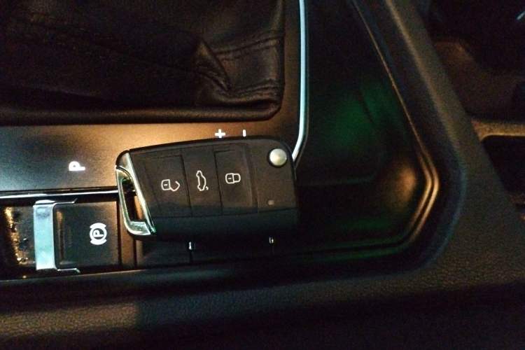 Used Volkswagen Tharu 2021 280TSI Two-Wheel Drive Trend Edition Interior 1
