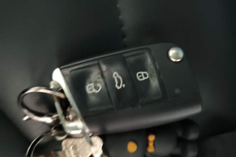Used Volkswagen Tharu 2021 280TSI Two-Wheel Drive Comfort Edition Interior 1