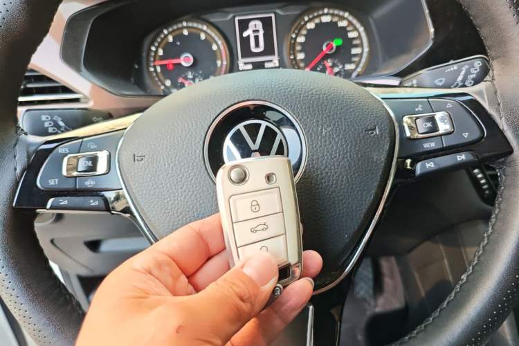 Used Volkswagen Tharu 2021 280TSI Two-Wheel Drive Comfort Edition Interior 1