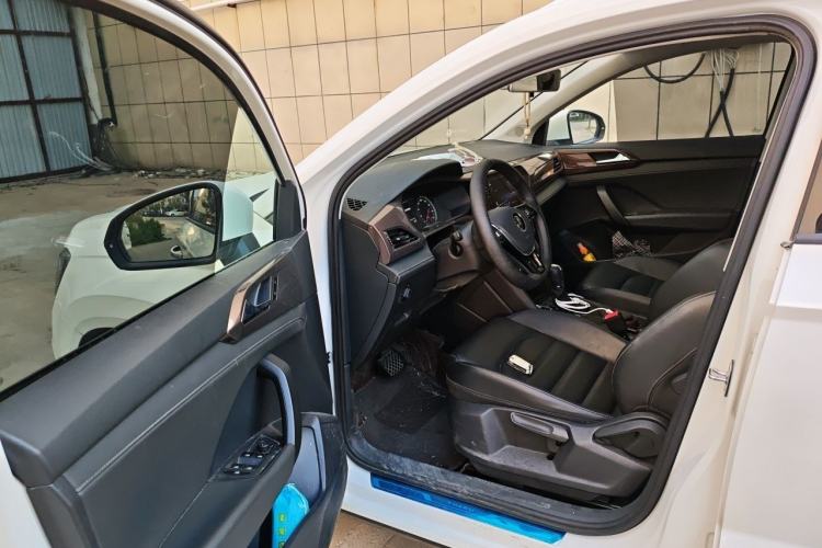 Used Volkswagen Tharu 2021 280TSI Two-Wheel Drive Comfort Edition Interior 3