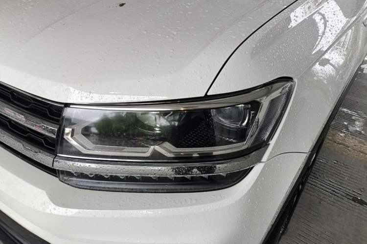 Used Volkswagen Tharu 2021 280TSI Two-Wheel-Drive Luxury Plus Edition Left Front Headlight