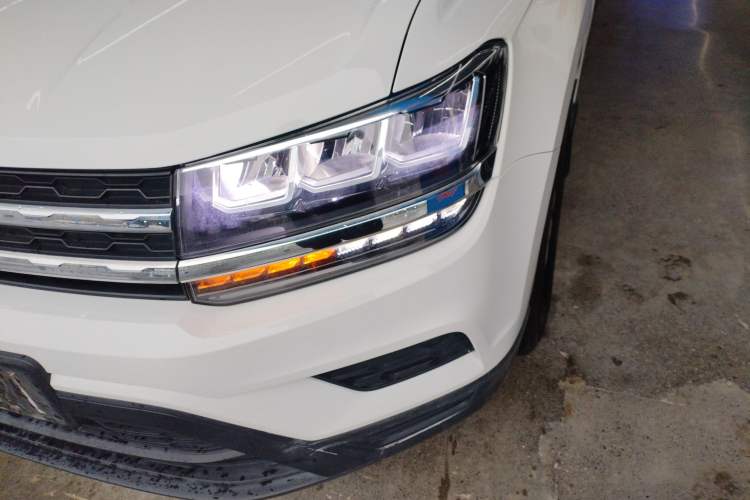 Used Volkswagen Tharu 2021 280TSI Two-Wheel Drive Trend Edition Left Front Headlight