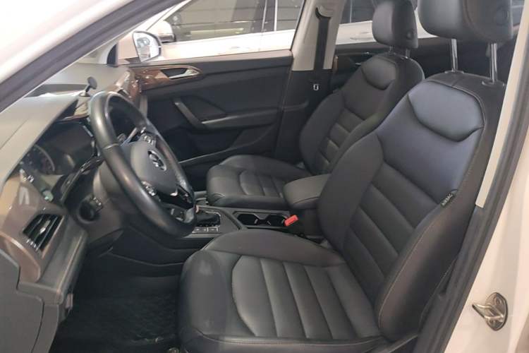 Used Volkswagen Tharu 2021 280TSI Two-Wheel-Drive Luxury Plus Edition Left Front Seat