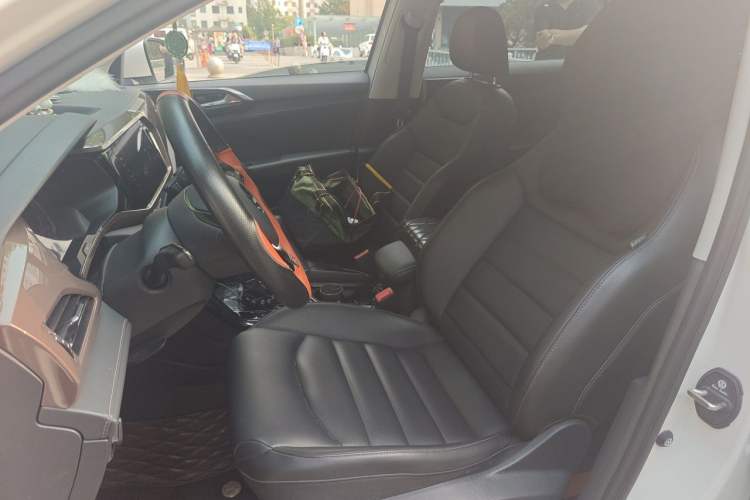 Used Volkswagen Tharu 2021 280TSI Two-Wheel-Drive Luxury Plus Edition Left Front Seat