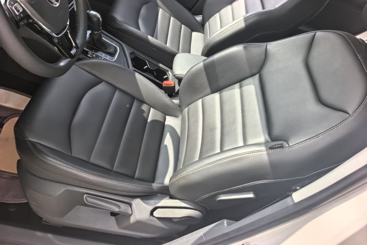 Used Volkswagen Tharu 2021 280TSI Two-Wheel Drive Comfort Edition Left Front Seat