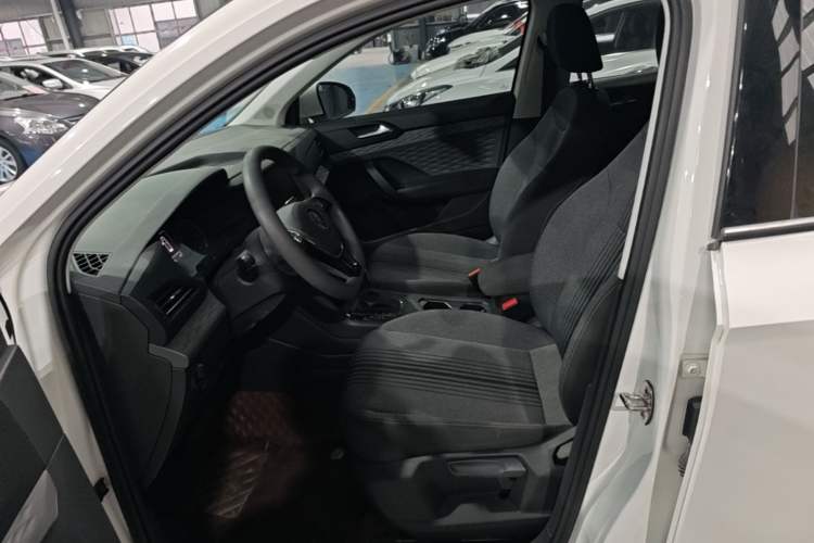 Used Volkswagen Tharu 2021 280TSI Two-Wheel Drive Trend Edition Left Front Seat