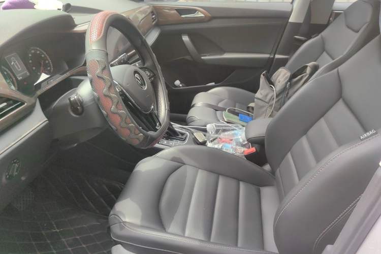 Used Volkswagen Tharu 2021 280TSI Two-Wheel-Drive Luxury Plus Edition Left Front Seat