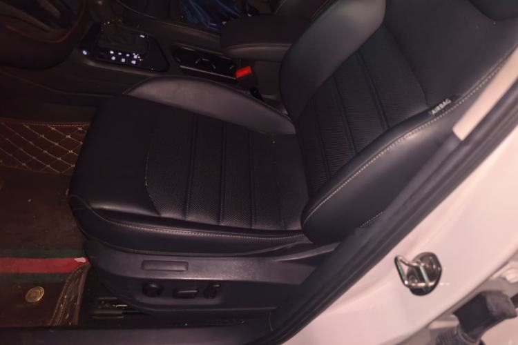 Used Volkswagen Tharu 2021 280TSI Two-Wheel-Drive Luxury Plus Edition Left Front Seat