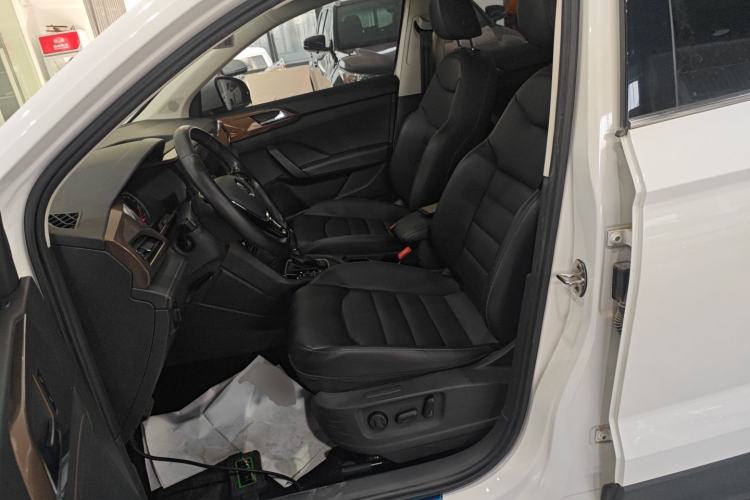 Used Volkswagen Tharu 2021 280TSI Two-Wheel-Drive Luxury Plus Edition Left Front Seat