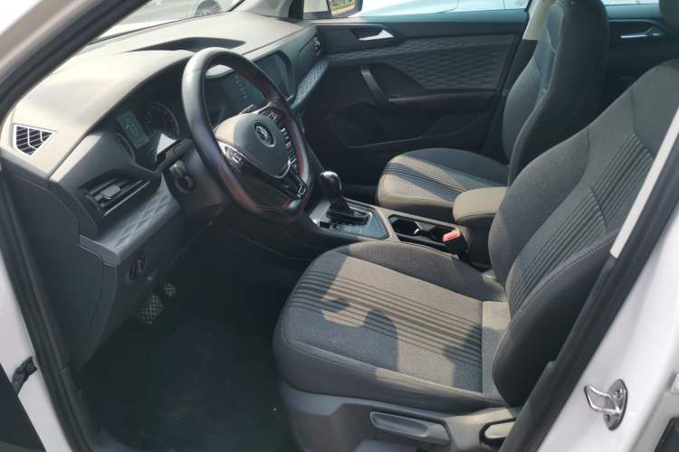 Used Volkswagen Tharu 2021 280TSI Two-Wheel Drive Trend Edition Left Front Seat