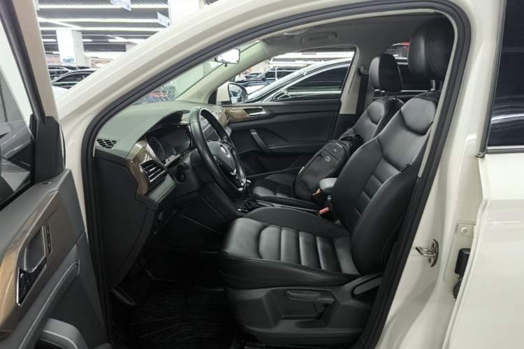 Used Volkswagen Tharu 2021 280TSI Two-Wheel Drive Comfort Edition Left Front Seat