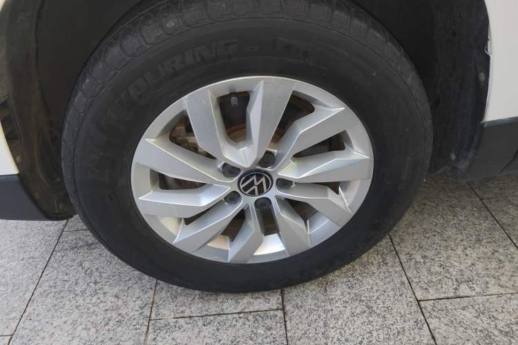 Used Volkswagen Tharu 2021 280TSI Two-Wheel Drive Trend Edition Left Front Wheel Hub