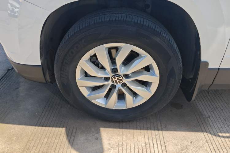 Used Volkswagen Tharu 2021 280TSI Two-Wheel Drive Trend Edition Left Front Wheel Hub