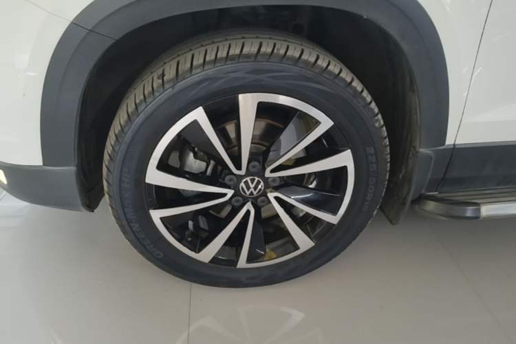 Used Volkswagen Tharu 2021 280TSI Two-Wheel-Drive Luxury Plus Edition Left Front Wheel Hub