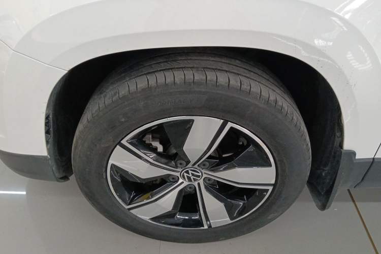 Used Volkswagen Tharu 2021 280TSI Two-Wheel Drive Comfort Edition Left Front Wheel Hub
