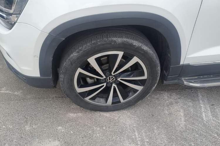 Used Volkswagen Tharu 2021 330TSI Four-Wheel Drive Flagship Edition Left Front Wheel Hub