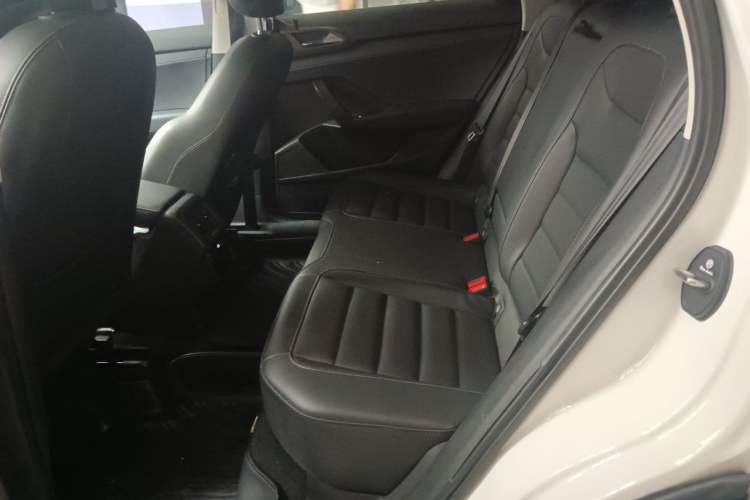 Used Volkswagen Tharu 2021 280TSI Two-Wheel-Drive Luxury Plus Edition Left Rear Seat