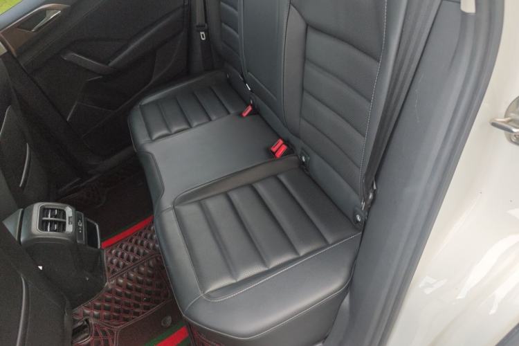 Used Volkswagen Tharu 2021 280TSI Two-Wheel-Drive Luxury Plus Edition Left Rear Seat