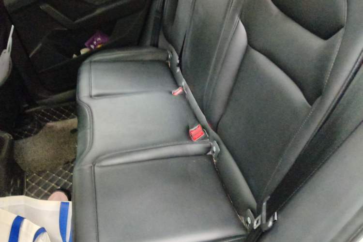 Used Volkswagen Tharu 2021 280TSI Two-Wheel Drive Trend Edition Left Rear Seat