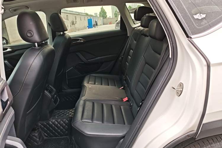 Used Volkswagen Tharu 2021 280TSI Two-Wheel-Drive Luxury Plus Edition Left Rear Seat