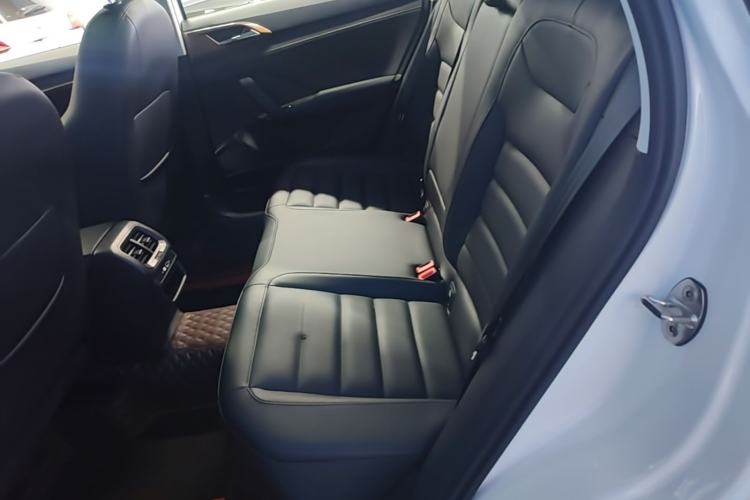Used Volkswagen Tharu 2021 280TSI Two-Wheel-Drive Luxury Plus Edition Left Rear Seat