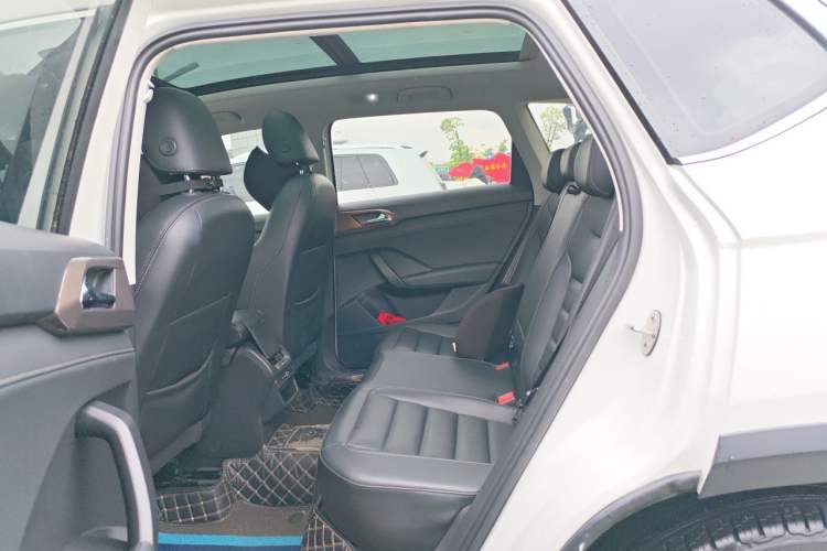 Used Volkswagen Tharu 2021 280TSI Two-Wheel-Drive Luxury Plus Edition Left Rear Seat