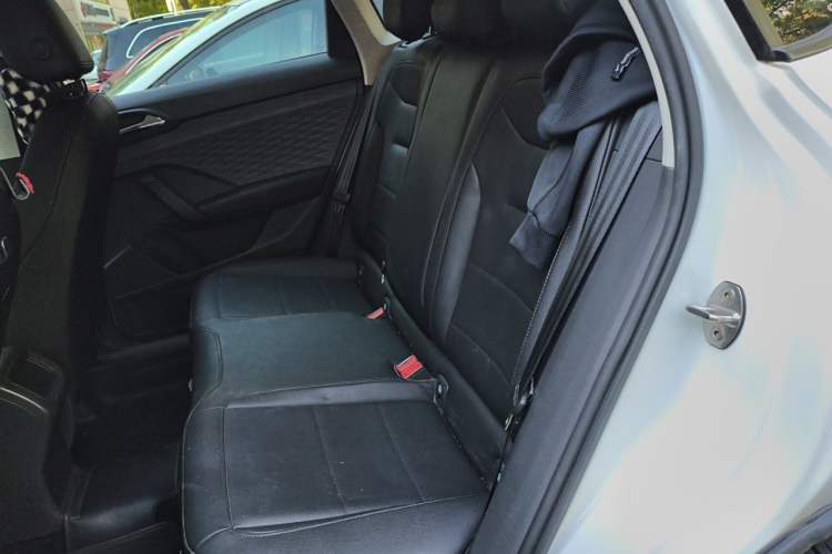 Used Volkswagen Tharu 2021 280TSI Two-Wheel Drive Trend Edition Left Rear Seat