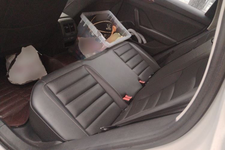Used Volkswagen Tharu 2021 280TSI Two-Wheel-Drive Luxury Plus Edition Left Rear Seat