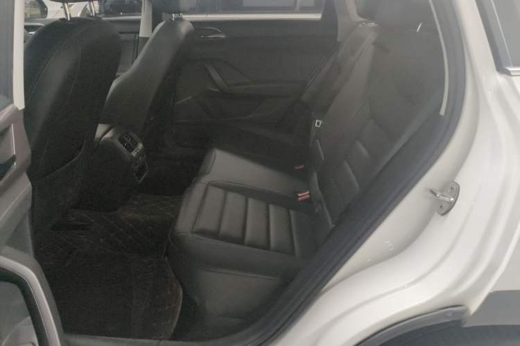 Used Volkswagen Tharu 2021 280TSI Two-Wheel-Drive Luxury Plus Edition Left Rear Seat