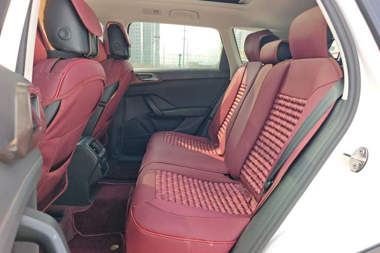 Used Volkswagen Tharu 2021 280TSI Two-Wheel-Drive Luxury Edition Left Rear Seat