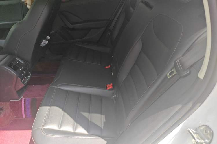 Used Volkswagen Tharu 2021 280TSI Two-Wheel-Drive Luxury Plus Edition Left Rear Seat