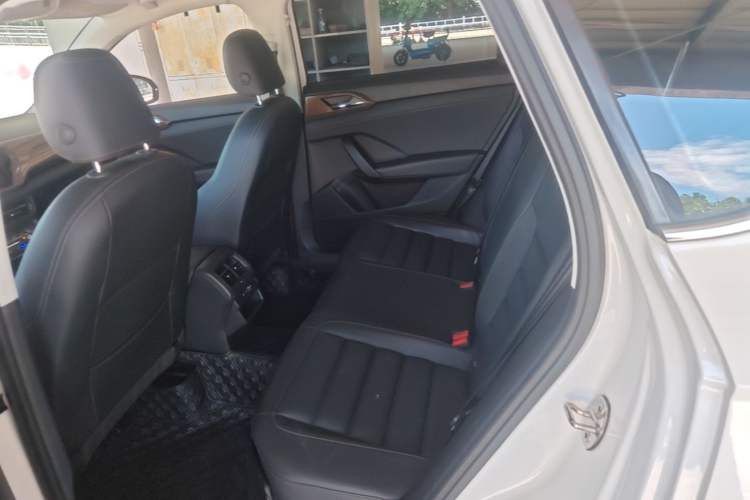 Used Volkswagen Tharu 2021 280TSI Two-Wheel-Drive Luxury Plus Edition Left Rear Seat