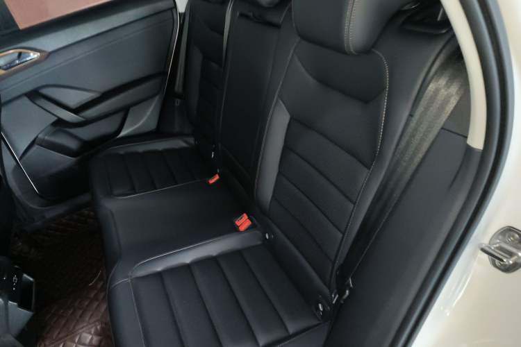 Used Volkswagen Tharu 2021 280TSI Two-Wheel-Drive Luxury Plus Edition Left Rear Seat