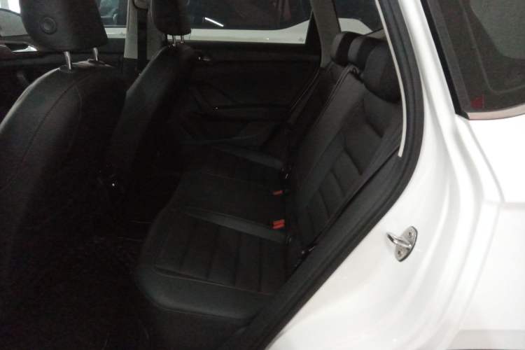 Used Volkswagen Tharu 2021 280TSI Two-Wheel-Drive Luxury Plus Edition Left Rear Seat