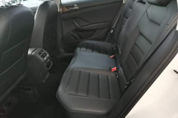 Used Volkswagen Tharu 2021 280TSI Two-Wheel-Drive Luxury Plus Edition Left Rear Seat