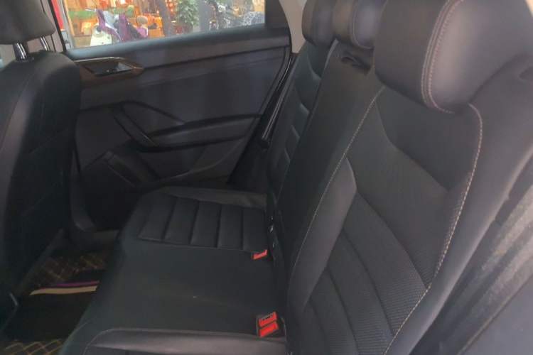 Used Volkswagen Tharu 2021 280TSI Two-Wheel-Drive Luxury Plus Edition Left Rear Seat