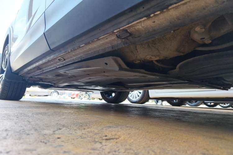 Used Volkswagen Tharu 2021 280TSI Two-Wheel-Drive Luxury Plus Edition Left Side Sill