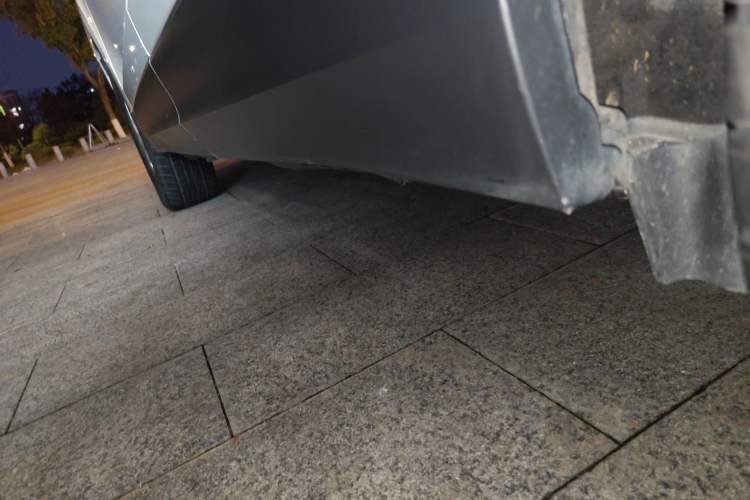 Used Volkswagen Tharu 2021 280TSI Two-Wheel Drive Trend Edition Left Side Sill
