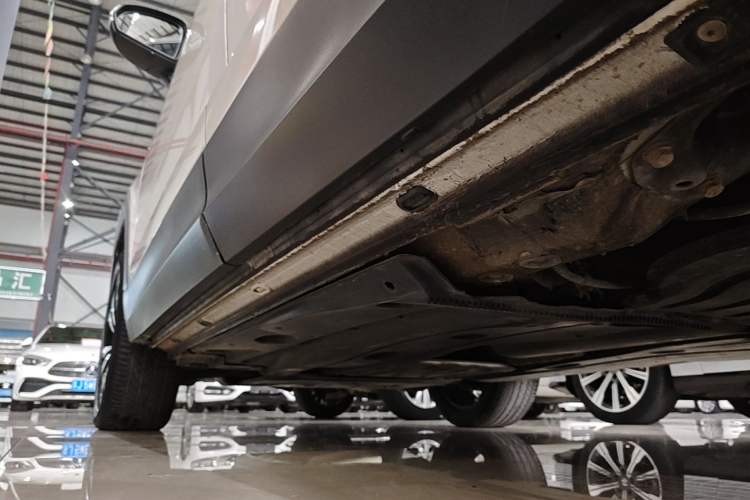 Used Volkswagen Tharu 2021 280TSI Two-Wheel Drive Comfort Edition Left Side Sill
