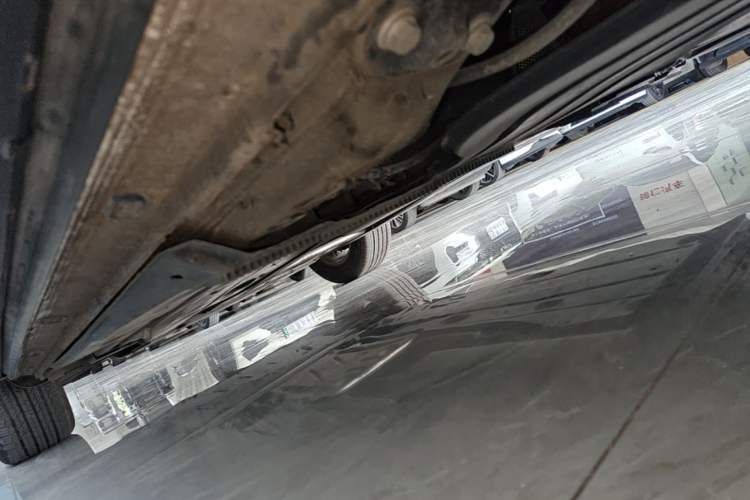 Used Volkswagen Tharu 2021 280TSI Two-Wheel Drive Trend Edition Left Side Sill