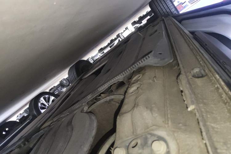 Used Volkswagen Tharu 2021 280TSI Two-Wheel Drive Comfort Edition Left Side Sill